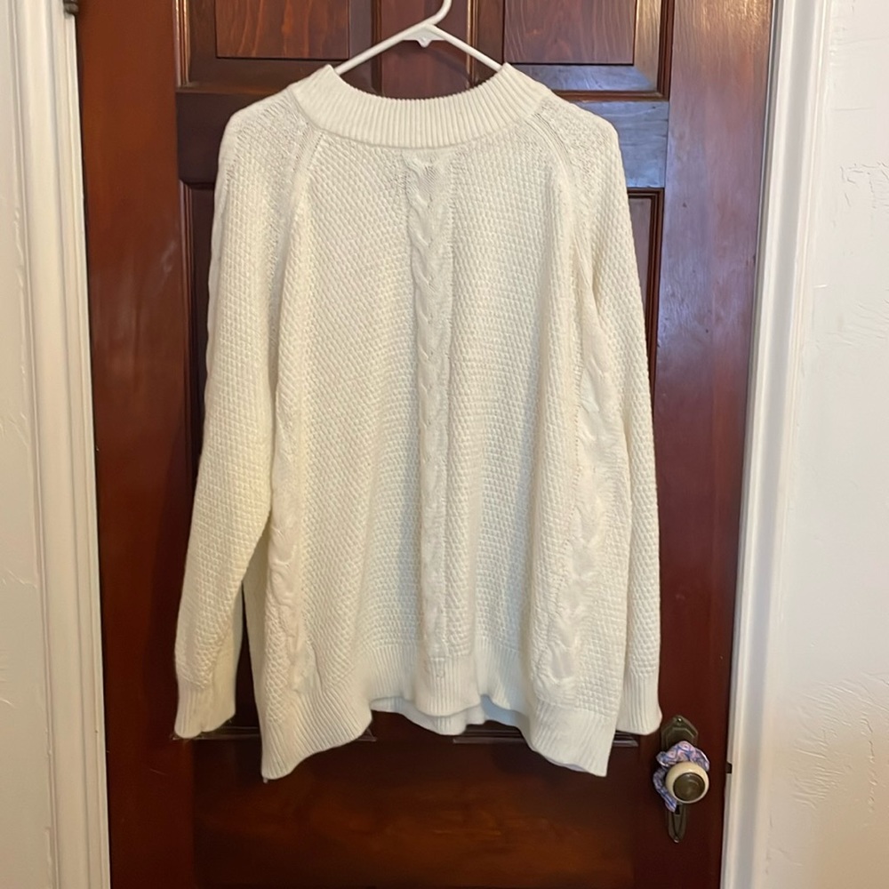 Fashion to Figure cream sweater size 4